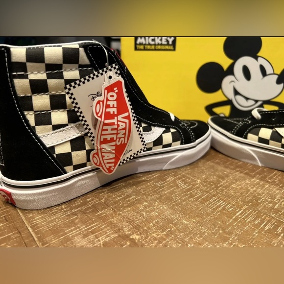VANS Sk8-Hi Zip Disney Mickey Sneakers Sz 5 Y Women’s 6.5 Limited Edition - Picture 10 of 15